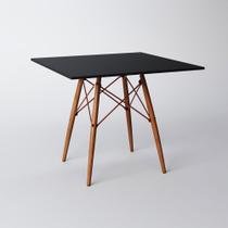 Mesa Eames Eiffel Wood Cobre Tampo de Madeira Quadrada 90cm Preto