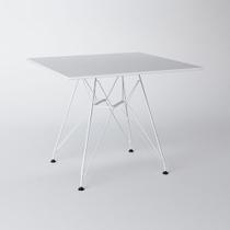 Mesa Eiffel Quadrada 90cm Tampo De Madeira Branco Com Base De Ferro Branco