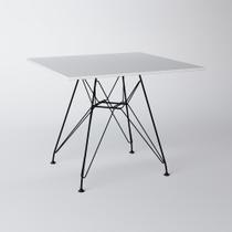 Mesa Eiffel Quadrada 90cm Tampo De Madeira Branco Com Base De Ferro Preto