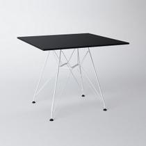 Mesa Eiffel Quadrada 90cm Tampo De Madeira Preto Com Base De Ferro Branco