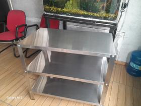 Mesa em aço inox Organizadora para vários ambientes 90x50x81 Mesa em aço inox Organizadora para vários ambientes 90x50x81