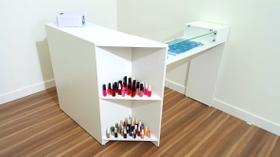 Mesa em L para Manicure Design Funcional e Elegante Mesa em L para Manicure Design Funcional e Elegante