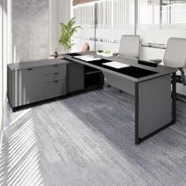 Mesa Executiva 1,80m c/ Armário Lateral e Cx de Tomadas F5