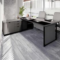 Mesa Executiva 2,00m c/ Armário Lateral e Cx de Tomadas F5