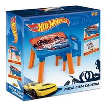 Mesa Infantil Com Cadeiras - Hot Wheels Mesa Infantil Com Cadeiras - Hot Wheels