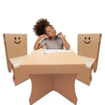 Mesa Infantil de Atividades com 3 cadeiras Papelão 7 a 10 anos
