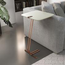 Mesa L50 Lateral Aproximação Sofá Off White Base Cobre Mesa L50 Lateral Aproximação Sofá Off White Base Cobre