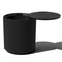 Mesa lateral refrigeradora Veradek Outdoor 2 em 1 preta 40L 48 latas