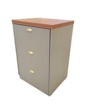 Mesa Multiuso Projeto Camarim Madeirado Com Assento Estofado