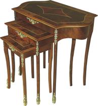 Mesa ninho Clássico, com Marchetaria, apliques fundidos 078x045xx070cm Mesa ninho Clássico, com Marchetaria, apliques fundidos 078x045xx070cm