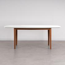 Mesa Oval 6 Lugares 1,8m Tampo Vidro e MDF Tiê CabeCasa MadeiraOriginals