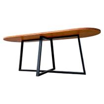 Mesa Oval Industrial Base de Ferro Metalon em Preto e Madeira Pinus Maciça Tonalidade Castanheira