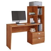 Mesa para Computador 138cm C/Estante 2 Gavetas Prateleira e Nichos Elisa Permobili Cinamomo Mesa para Computador 138cm C/Estante 2 Gavetas Prateleira e Nichos Elisa Permobili Cinamomo