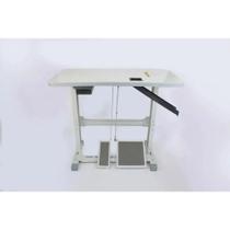 Mesa Para Máquina Overlock Motor Grande. Mesa Para Máquina Overlock Motor Grande.
