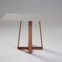 Mesa para Sala de Jantar 120 cm Isis Marrom/Mel Mesa para Sala de Jantar 120 cm Isis Marrom/Mel