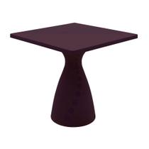 Mesa Quadrada Tramontina Flut em Polietileno Marrom Café Mesa Quadrada Tramontina Flut em Polietileno Marrom Café