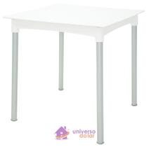 Mesa Quadrada Tramontina Laura Ratan Branca em Polipropileno com Pernas de Alumínio Anodizado