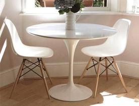 mesa redonda branca