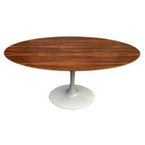 Mesa Saarinen Oval Pau Ferro 135x90cm - Base Branca