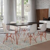 Mesa Sala de Jantar Industrial Clips Preta 135x75 com 6 Cadeiras Eiffel Bracas de Ferro Cobre