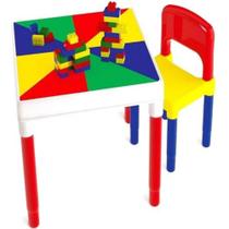 Mesinha Infantil Com Cadeira e Blocos Multiatividade BellToy