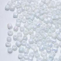 Miçanga Branca Perolada 6/0 4mm - 620 peças - 50g Miçanga Branca Perolada 6/0 4mm - 620 peças - 50g
