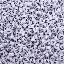 Miçanga Passante Letras Colorida 7mm 100pçs 15g Alfabeto Escolha o Modelo