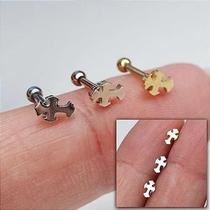 Microbell reto em aço cirúrgico com cruz romana