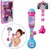 Microfone musical infantil com bastao de selfie + luz mania de selfie a pilha - DM BRASIL Microfone musical infantil com bastao de selfie + luz mania de selfie a pilha - DM BRASIL