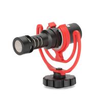 Microfone Rode VideoMicro Compact na câmera preto