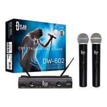Microfone sem fio dylan dw602 uhf c/2 microfones bastao