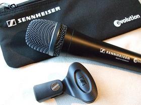 Microfone Sennheiser Evolution E 945 Dinâmico Supercardióide Cor Preto Microfone Sennheiser Evolution E 945 Dinâmico Supercardióide Cor Preto