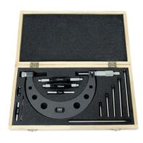 Micrômetro externo com batentes intercambiaveis