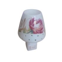 Mini Abajur Bivolt De Tomada Luminária C/ Difusor 2 Estágios