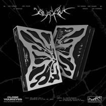 Mini Álbum Close Your Eyes 3º BLACKOUT Ver. CD