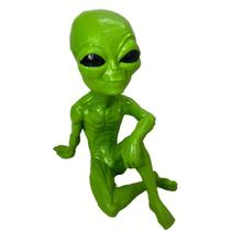 Mini Alienígena E.T Extraterrestres Pose descontraído Mini Alienígena E.T Extraterrestres Pose descontraído