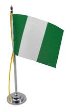 Mini Bandeira de Mesa da Nigéria 15 cm Poliéster