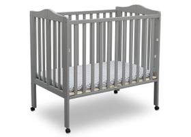 Mini berço portátil dobrável Delta Children Grey com colchão
