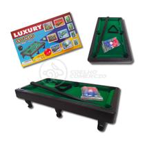Mini Bilhar Luxury Billards Champion 30x17 Mesa de Sinuca Infantil com 11 Bolas 1 Tripé 2 Tacos - Pequena Mini Bilhar Luxury Billards Champion 30x17 Mesa de Sinuca Infantil com 11 Bolas 1 Tripé 2 Tacos - Pequena