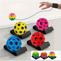 Mini Bola Lunar de Salto de Pulso com Alça Bola Esportiva Elástica Durável Mini Bola Lunar de Salto de Pulso com Alça Bola Esportiva Elástica Durável