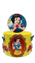 Mini bolo fake branca de neve