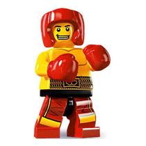 Mini Boneco LEGO Série 5 - Boxer com Acessórios e Placa de Exibição