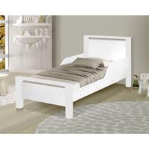 Mini Cama Montessoriana Infantil Branca Adesivada para Quarto Infantil com Visual Decorativo Moderno
