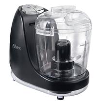 Mini Chopper Oster FPSTMC3321 700mL 2 velocidades com batedor preto