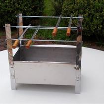 Mini Churrasqueira Desmontável Portátil 50x38 Com 4 Espetos