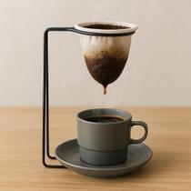 Mini Coador de Café Individual com Suporte e Xícara Plástica Cinza Mini Coador de Café Individual com Suporte e Xícara Plástica Cinza