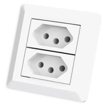 Mini Espelho C/ 2 Tomadas 10A e 20a Embutir Móveis - Branca Mini Espelho C/ 2 Tomadas 10A e 20a Embutir Móveis - Branca