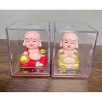Mini Estatueta Buda Sorte Monge Zen com Manto Vermelho Dourado