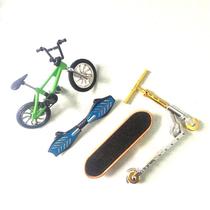 Mini Finger Scooter Stunt DIY Finger Board Kits Finger Sport Desktop Novo Brinquedo para Meninas Meninos Presente de Aniversário Divertido - Verde