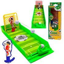 Mini Futebol De Mesa Infantil Brinquedo Com Lançador E Bolas 20 cm Mini Futebol De Mesa Infantil Brinquedo Com Lançador E Bolas 20 cm